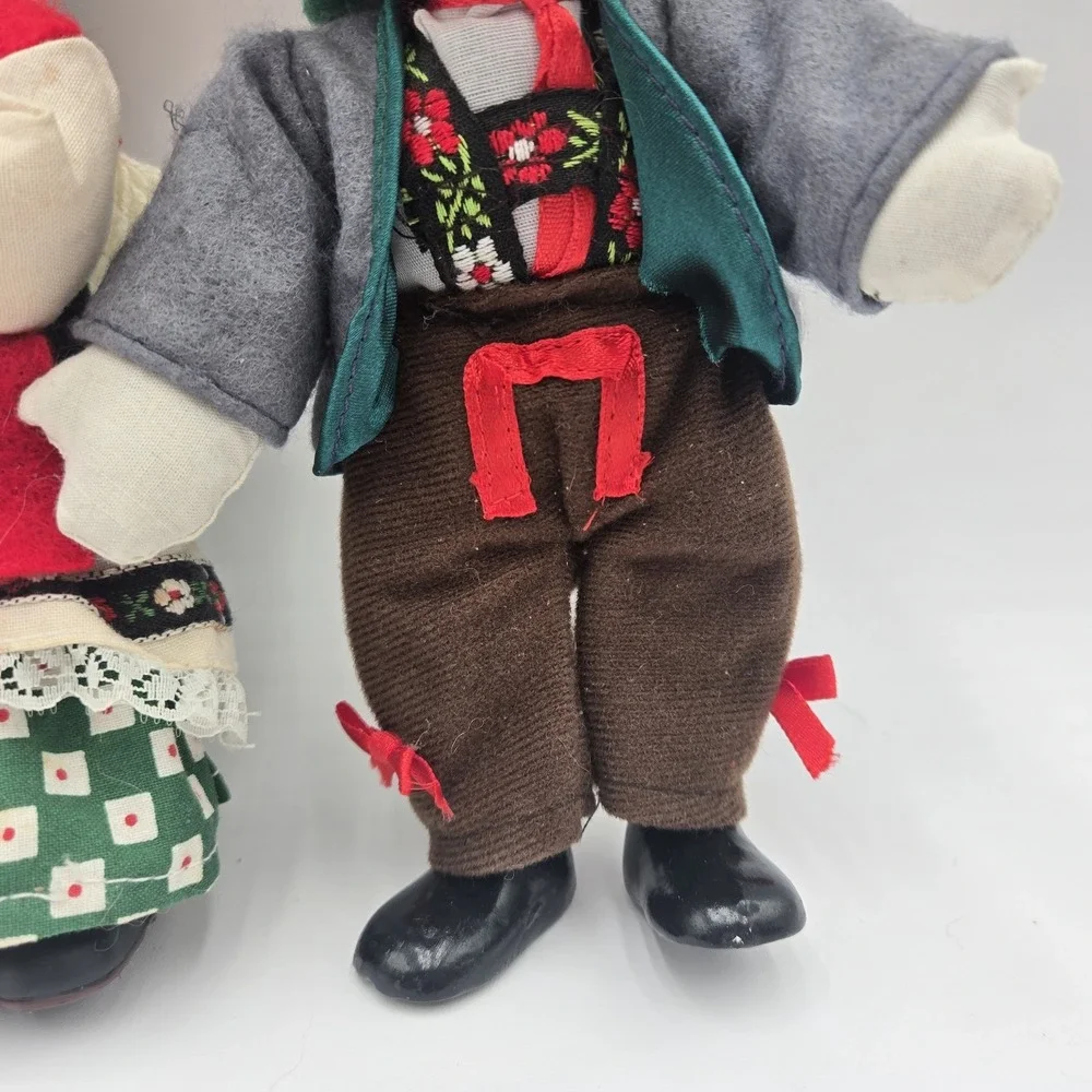 Hand Painted German Bavarian Porcelain Doll‎ Girl Boy Grandma Vtg Folk Figures